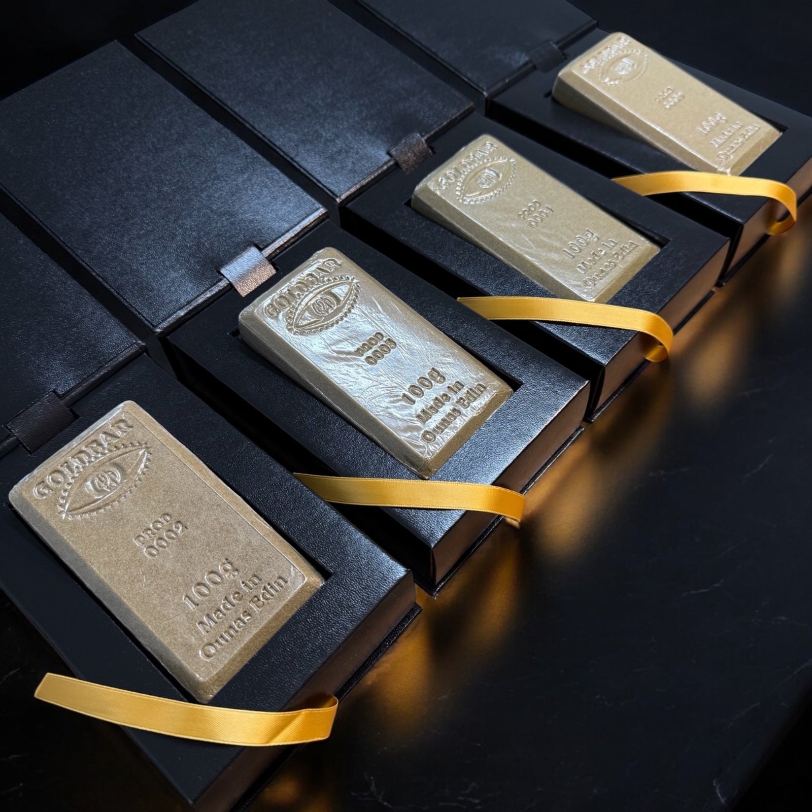 goldbar420_lingotes2025.jpg__PID:c318dffc-0415-4095-938a-7dc39e3c8215